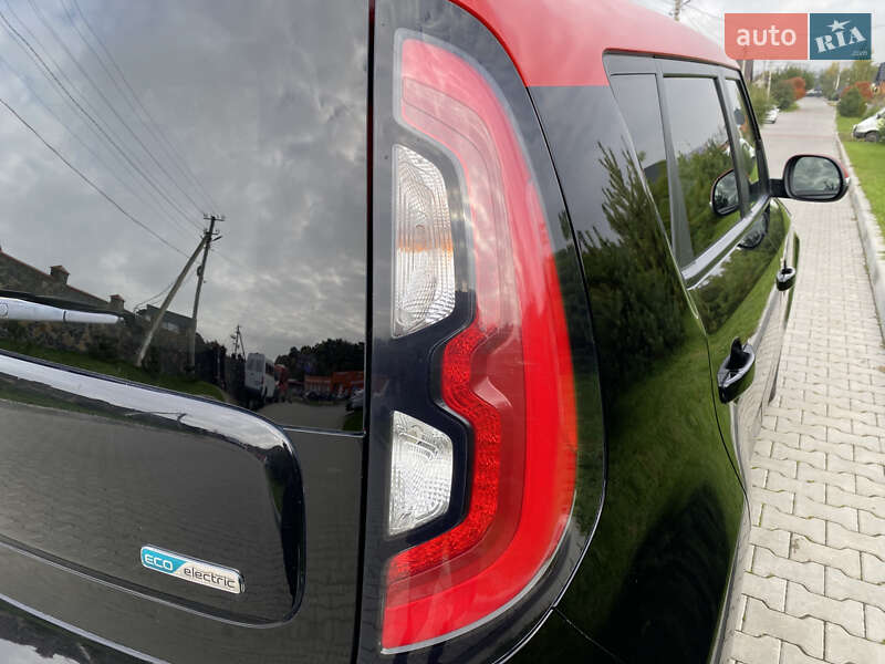 Внедорожник / Кроссовер Kia Soul 2016 в Луцке