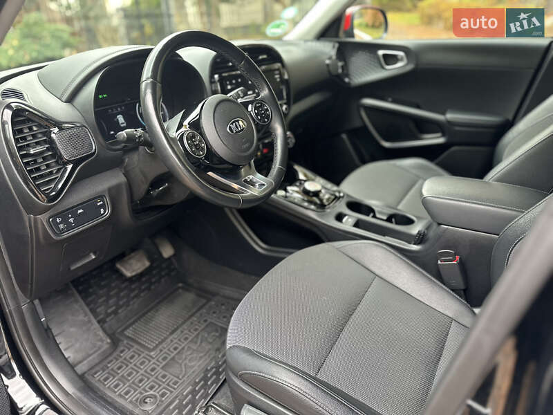 Внедорожник / Кроссовер Kia Soul 2020 в Дрогобыче фото 34 Внедорожник / Кроссовер Kia Soul 2020 в Дрогобыче