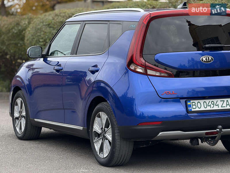 Позашляховик / Кросовер Kia Soul 2021 в Тернополі