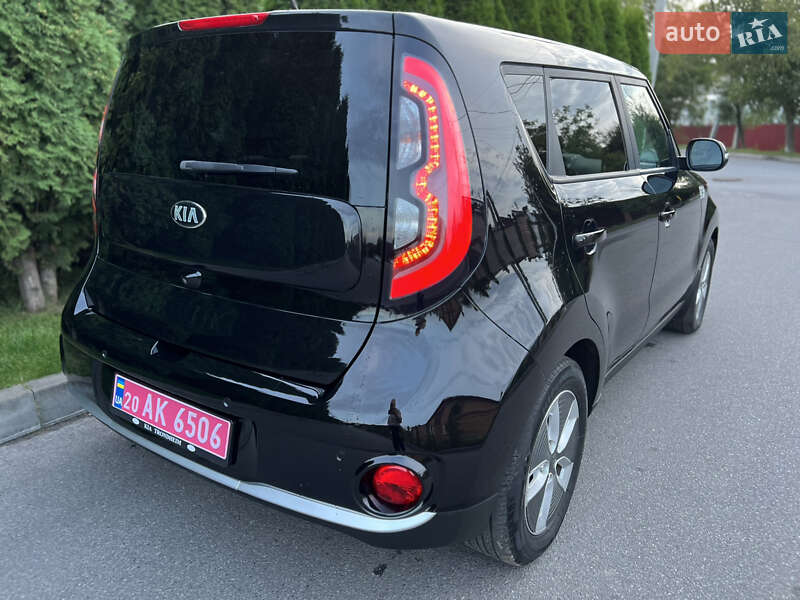 Позашляховик / Кросовер Kia Soul 2017 в Вінниці