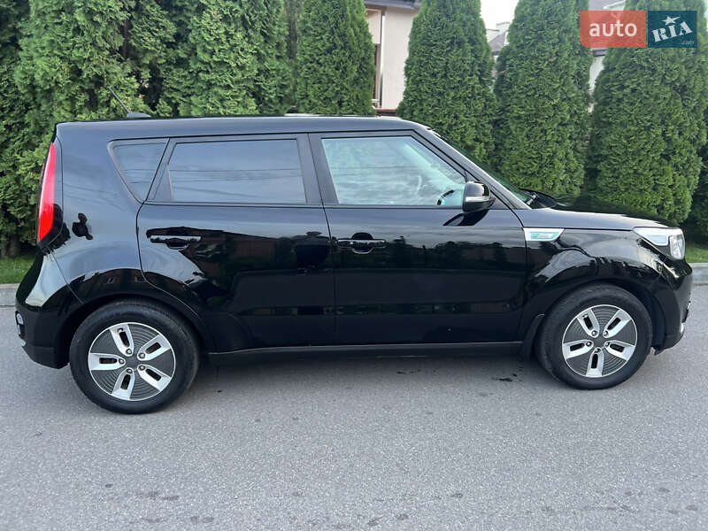 Позашляховик / Кросовер Kia Soul 2017 в Вінниці