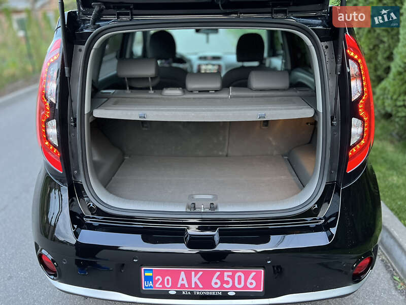 Позашляховик / Кросовер Kia Soul 2017 в Вінниці