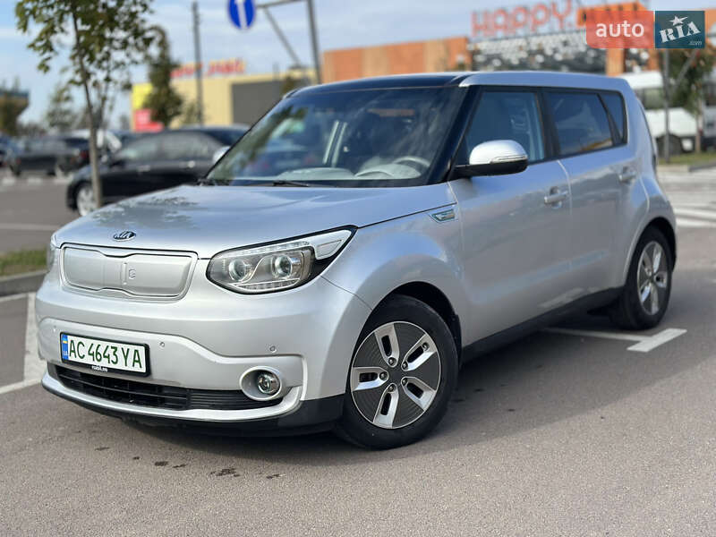 Внедорожник / Кроссовер Kia Soul 2017 в Ровно фото 4 Внедорожник / Кроссовер Kia Soul 2017 в Ровно