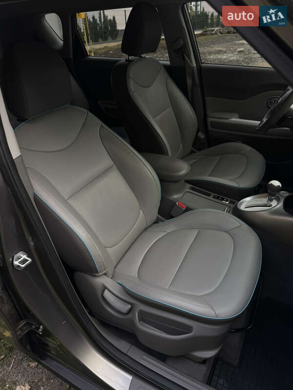 Позашляховик / Кросовер Kia Soul 2019 в Луцьку фото 22 Позашляховик / Кросовер Kia Soul 2019 в Луцьку