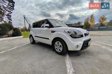 Позашляховик / Кросовер Kia Soul 2011 в Лебедині