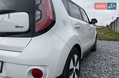 Внедорожник / Кроссовер Kia Soul 2015 в 