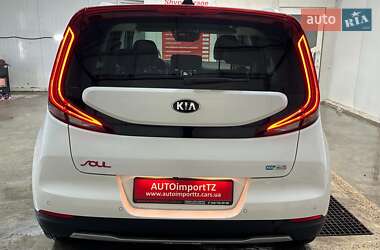 Внедорожник / Кроссовер Kia Soul 2020 в 