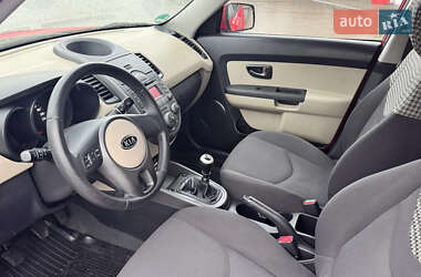 Внедорожник / Кроссовер Kia Soul 2009 в 