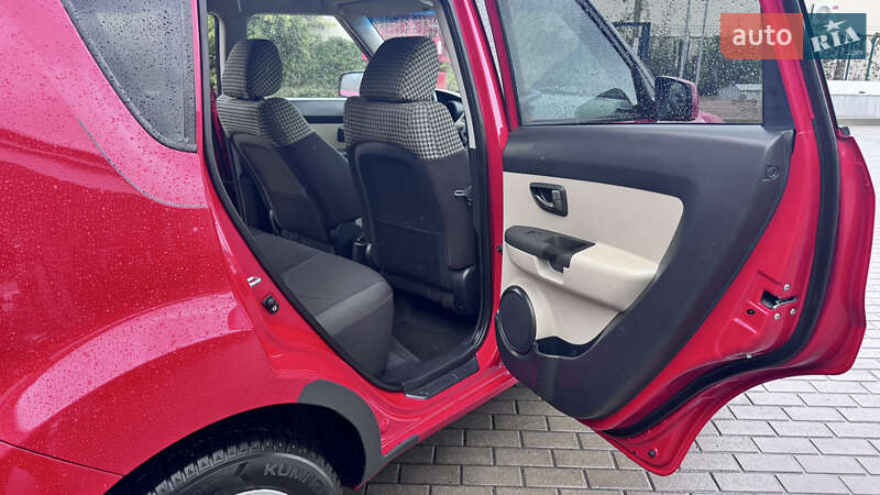Позашляховик / Кросовер Kia Soul 2009 в Житомирі фото 27 Позашляховик / Кросовер Kia Soul 2009 в Житомирі