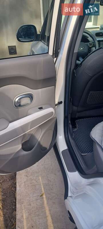 Позашляховик / Кросовер Kia Soul 2018 в Чернівцях фото 36 Позашляховик / Кросовер Kia Soul 2018 в Чернівцях