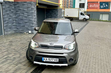 Внедорожник / Кроссовер Kia Soul 2017 в 