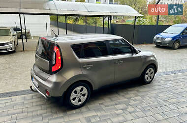 Внедорожник / Кроссовер Kia Soul 2017 в 