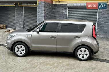 Внедорожник / Кроссовер Kia Soul 2017 в 