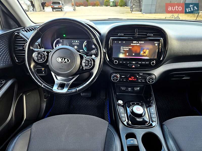 Внедорожник / Кроссовер Kia Soul 2021 в Подволочиске