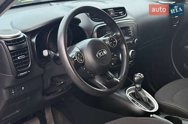 Позашляховик / Кросовер Kia Soul 2015 в 