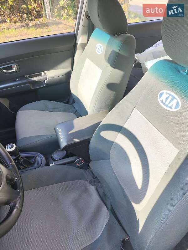 Позашляховик / Кросовер Kia Soul 2011 в Києві фото 8 Позашляховик / Кросовер Kia Soul 2011 в Києві
