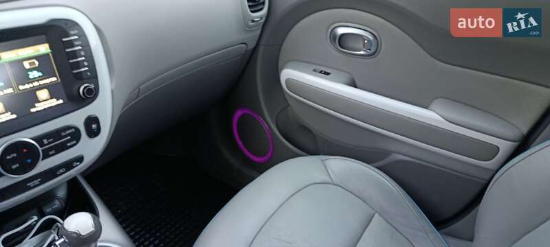 Внедорожник / Кроссовер Kia Soul 2015 в Виннице фото 3 Внедорожник / Кроссовер Kia Soul 2015 в Виннице