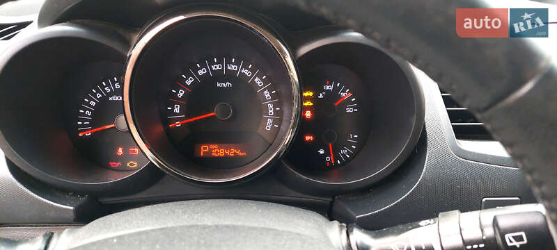 Внедорожник / Кроссовер Kia Soul 2011 в Киеве фото 29 Внедорожник / Кроссовер Kia Soul 2011 в Киеве