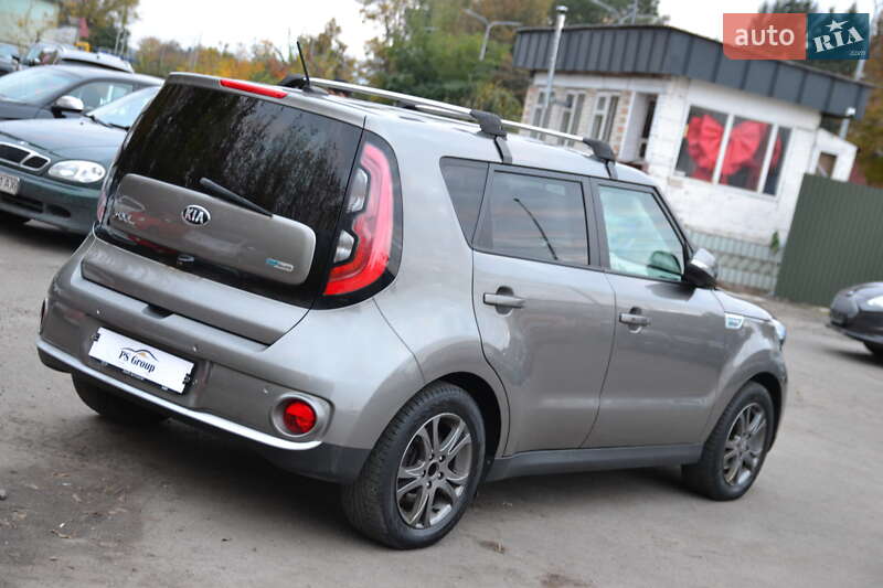 Внедорожник / Кроссовер Kia Soul 2016 в Луцке