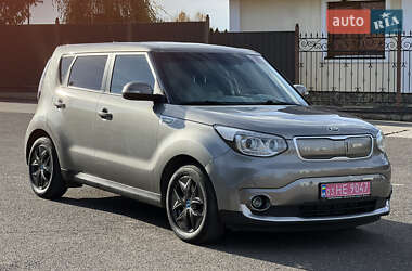 Позашляховик / Кросовер Kia Soul 2016 в Володимирі