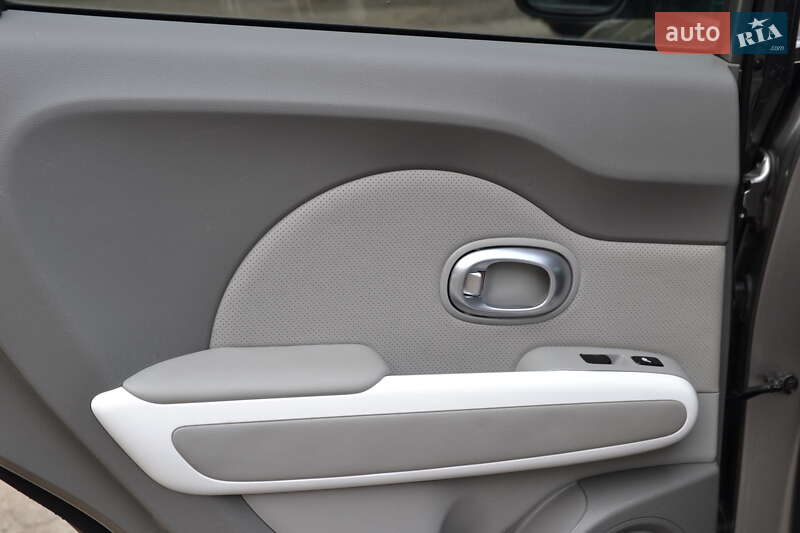 Внедорожник / Кроссовер Kia Soul 2016 в Луцке фото 17 Внедорожник / Кроссовер Kia Soul 2016 в Луцке