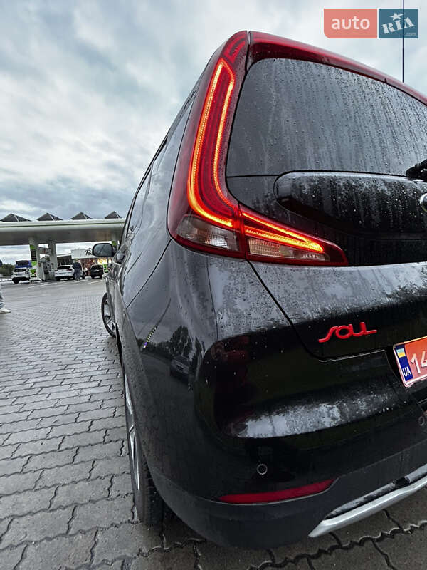 Внедорожник / Кроссовер Kia Soul 2019 в Киеве