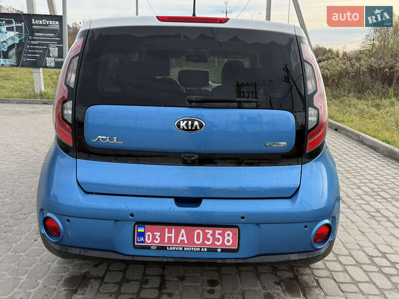 Внедорожник / Кроссовер Kia Soul 2014 в Львове