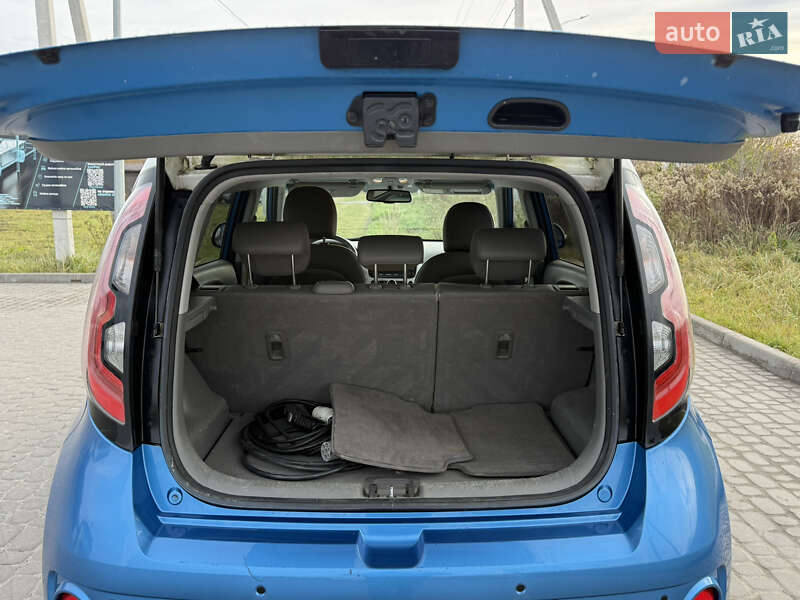 Внедорожник / Кроссовер Kia Soul 2014 в Львове