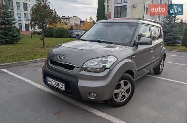 Позашляховик / Кросовер Kia Soul 2008 в Здолбуніві