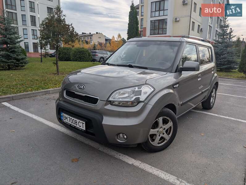 Внедорожник / Кроссовер Kia Soul 2008 в Здолбунове