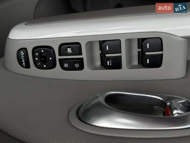 Внедорожник / Кроссовер Kia Soul 2015 в Ровно фото 26 Внедорожник / Кроссовер Kia Soul 2015 в Ровно