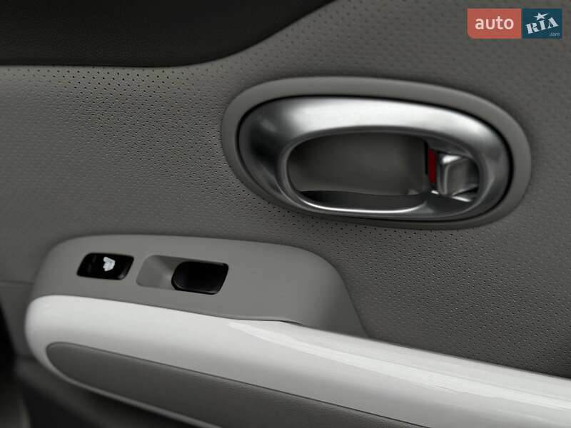 Внедорожник / Кроссовер Kia Soul 2015 в Ровно фото 53 Внедорожник / Кроссовер Kia Soul 2015 в Ровно