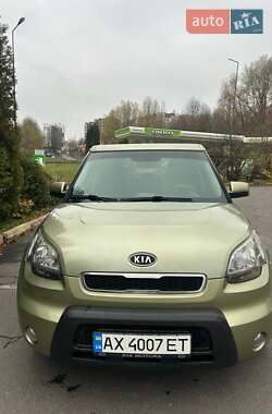 Внедорожник / Кроссовер Kia Soul 2011 в Хмельницком