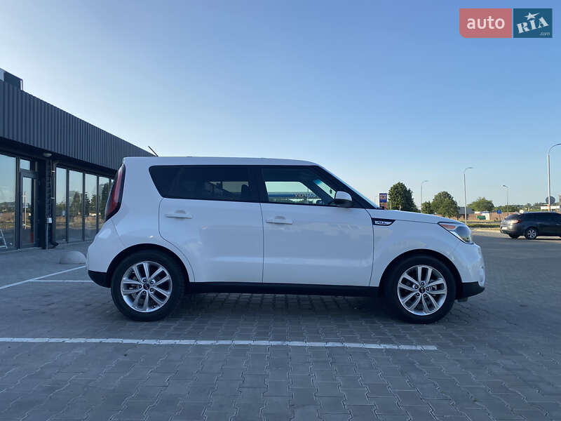 Внедорожник / Кроссовер Kia Soul 2016 в Вознесенске фото 6 Внедорожник / Кроссовер Kia Soul 2016 в Вознесенске