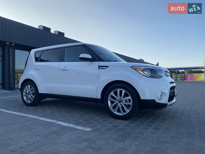 Внедорожник / Кроссовер Kia Soul 2016 в Вознесенске фото 9 Внедорожник / Кроссовер Kia Soul 2016 в Вознесенске