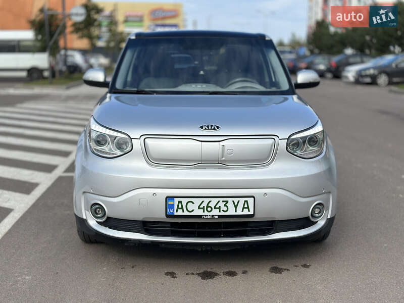 Внедорожник / Кроссовер Kia Soul 2017 в Ровно