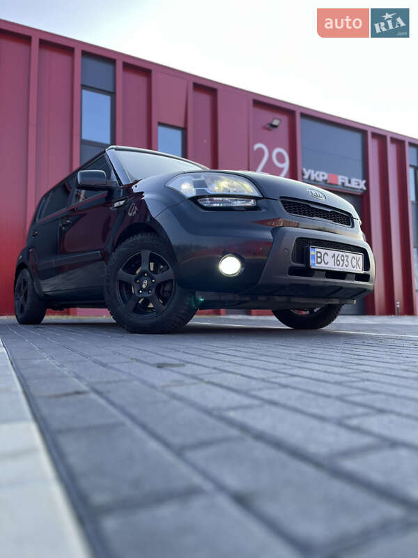 Позашляховик / Кросовер Kia Soul 2011 в Львові