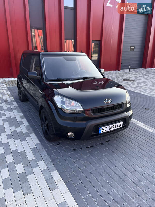 Позашляховик / Кросовер Kia Soul 2011 в Львові