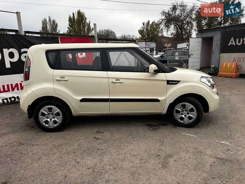 Внедорожник / Кроссовер Kia Soul 2011 в Запорожье фото 6 Внедорожник / Кроссовер Kia Soul 2011 в Запорожье