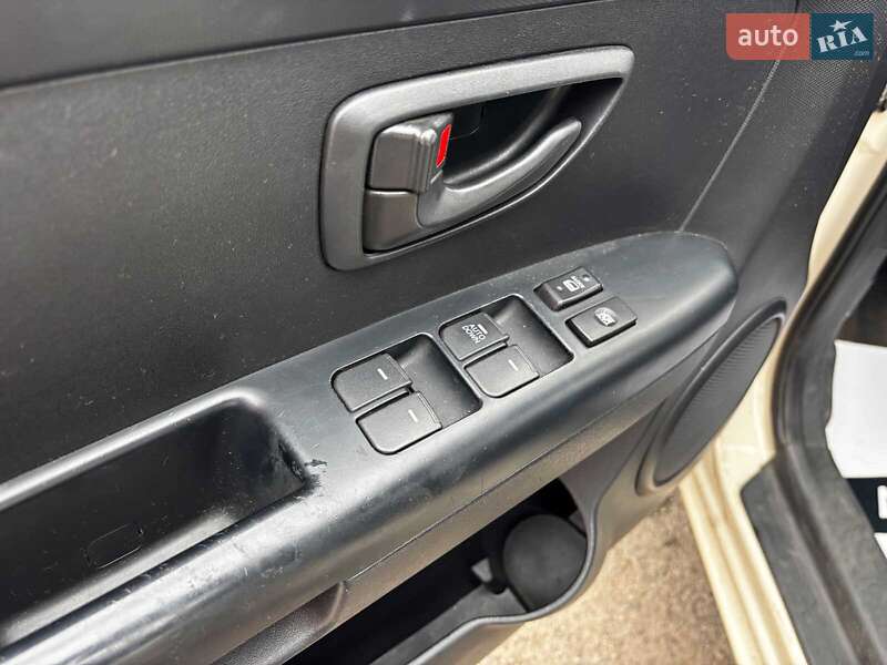 Внедорожник / Кроссовер Kia Soul 2011 в Запорожье фото 18 Внедорожник / Кроссовер Kia Soul 2011 в Запорожье