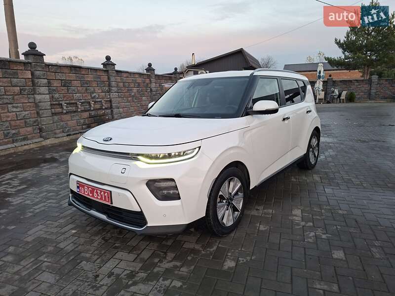 Внедорожник / Кроссовер Kia Soul 2020 в Ровно