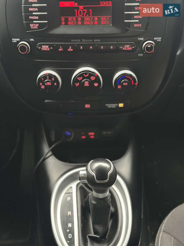 Позашляховик / Кросовер Kia Soul 2015 в Бердичеві