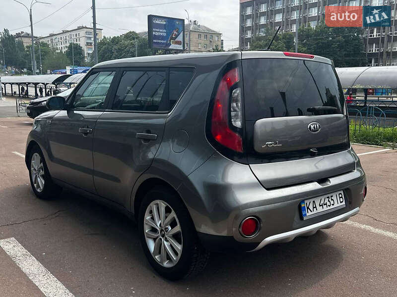 Внедорожник / Кроссовер Kia Soul 2018 в Киеве