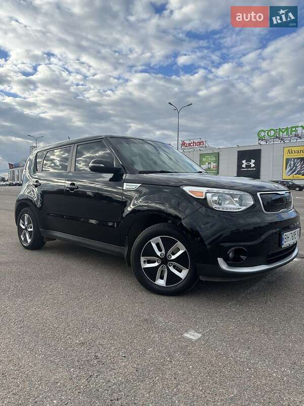 Внедорожник / Кроссовер Kia Soul 2016 в Одессе фото 6 Внедорожник / Кроссовер Kia Soul 2016 в Одессе