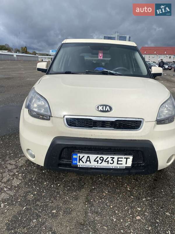 Внедорожник / Кроссовер Kia Soul 2010 в Киеве