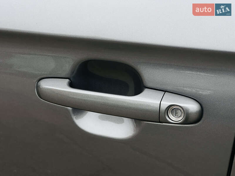 Позашляховик / Кросовер Kia Soul 2011 в Харкові