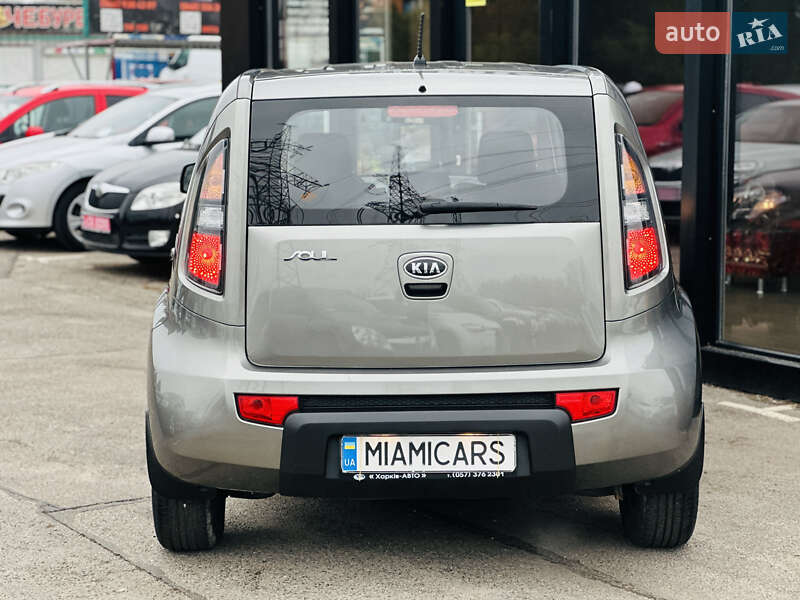 Позашляховик / Кросовер Kia Soul 2011 в Харкові