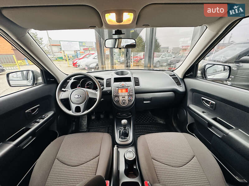 Позашляховик / Кросовер Kia Soul 2011 в Харкові