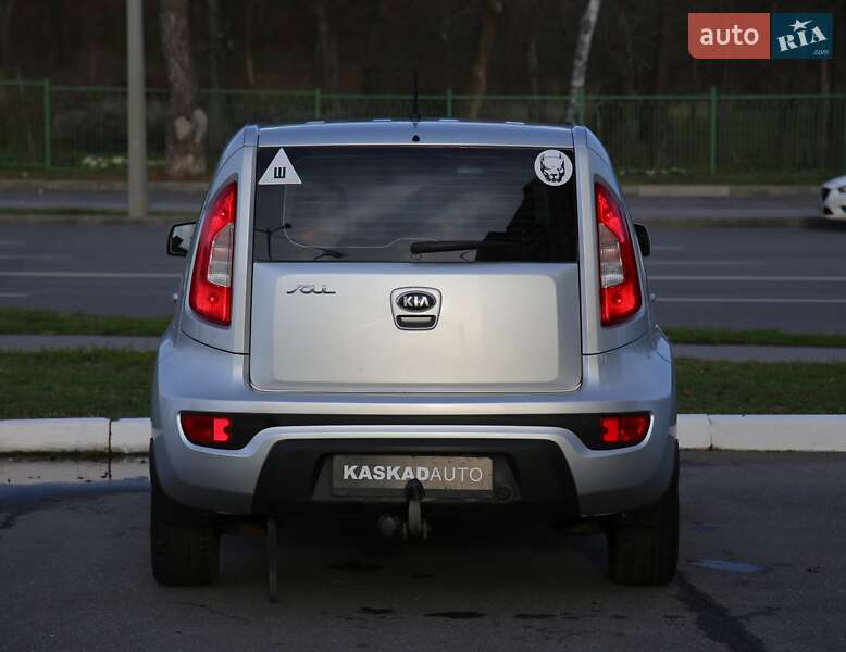 Внедорожник / Кроссовер Kia Soul 2013 в Харькове