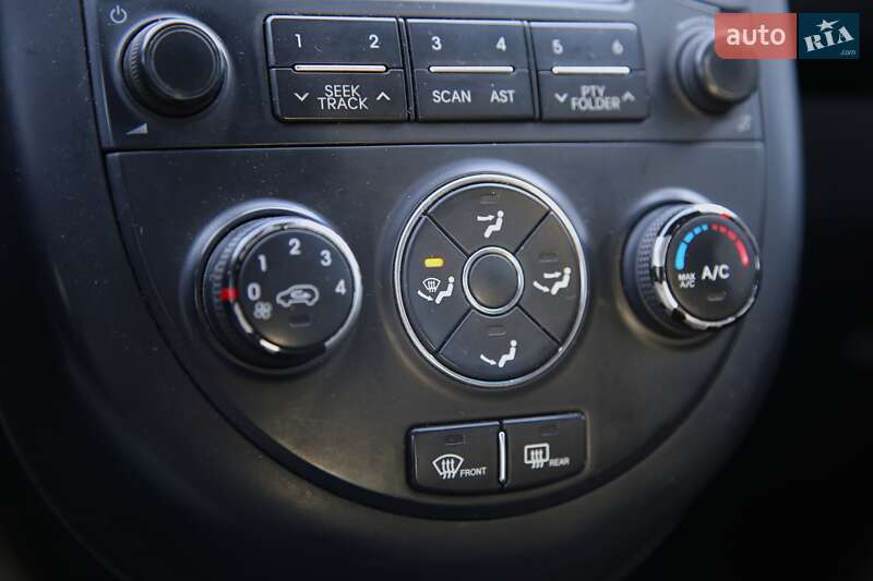 Внедорожник / Кроссовер Kia Soul 2013 в Харькове